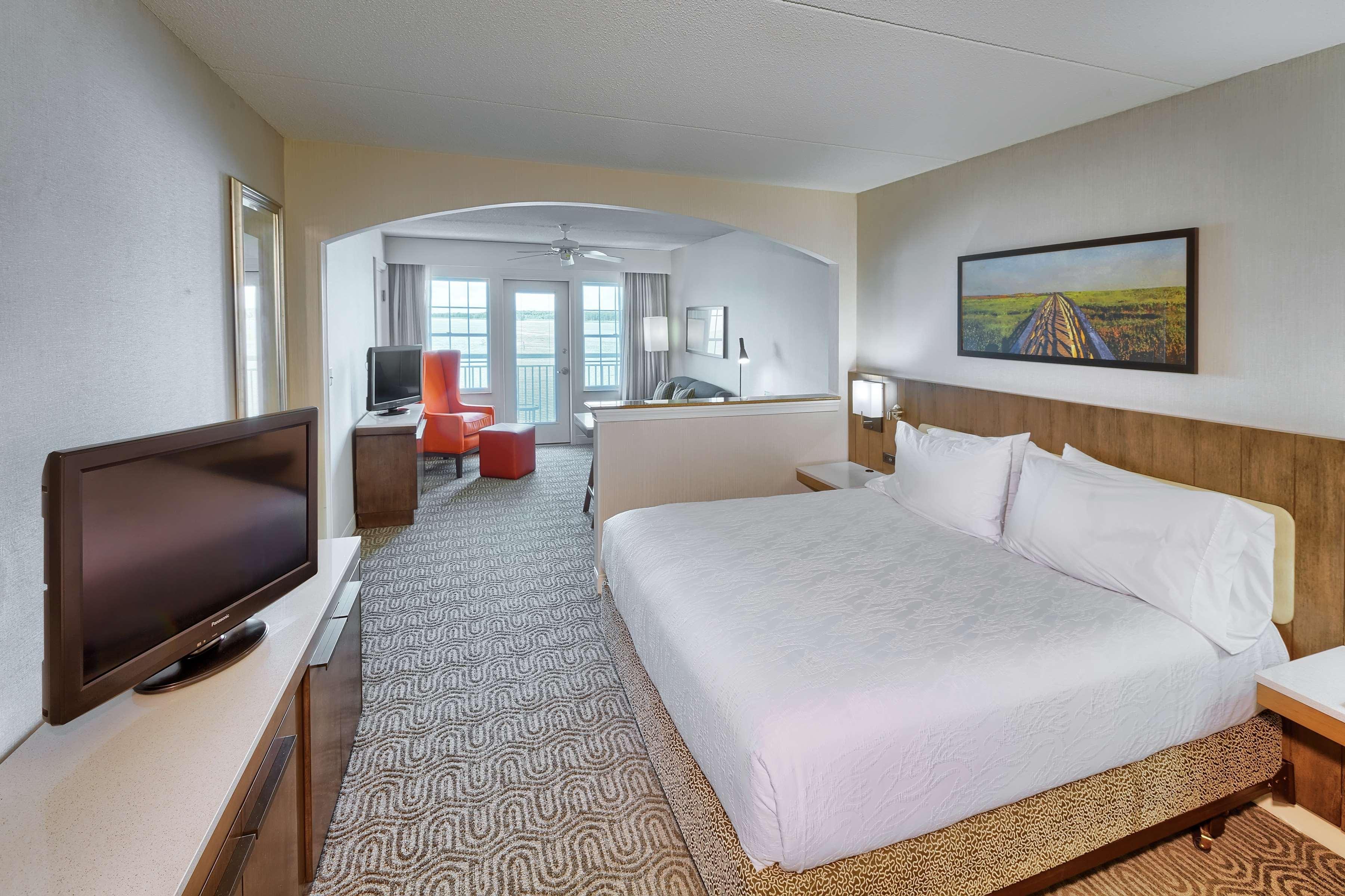 Hilton Garden Inn Kent Island Marina Grasonville Exterior photo